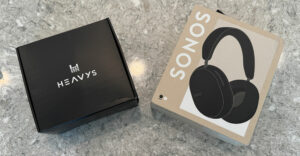 Heavys and Sonos headphones packaging
