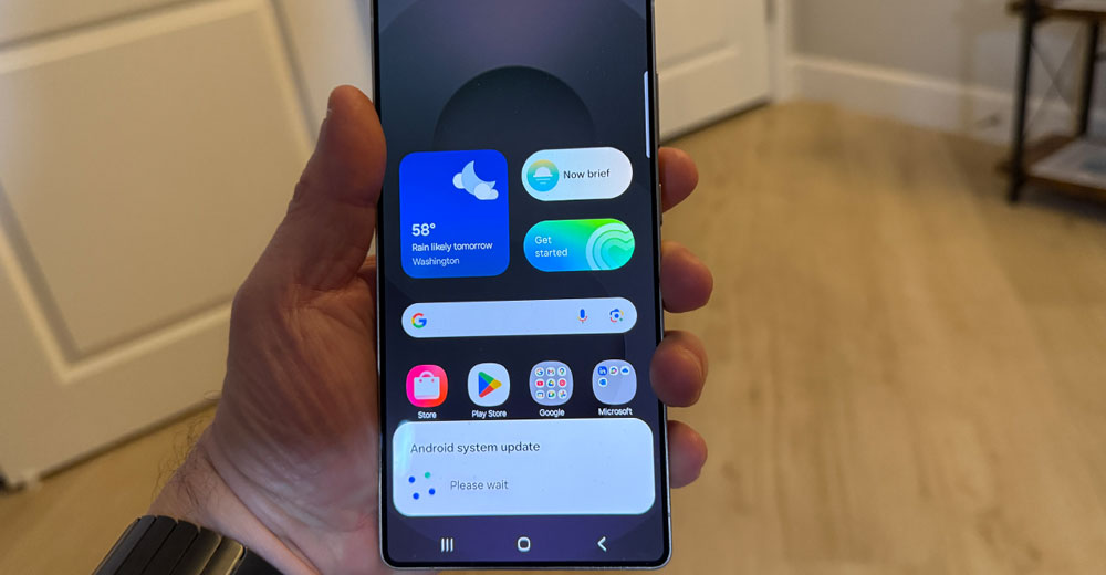 Samsung Galaxy S25 Ultra front view