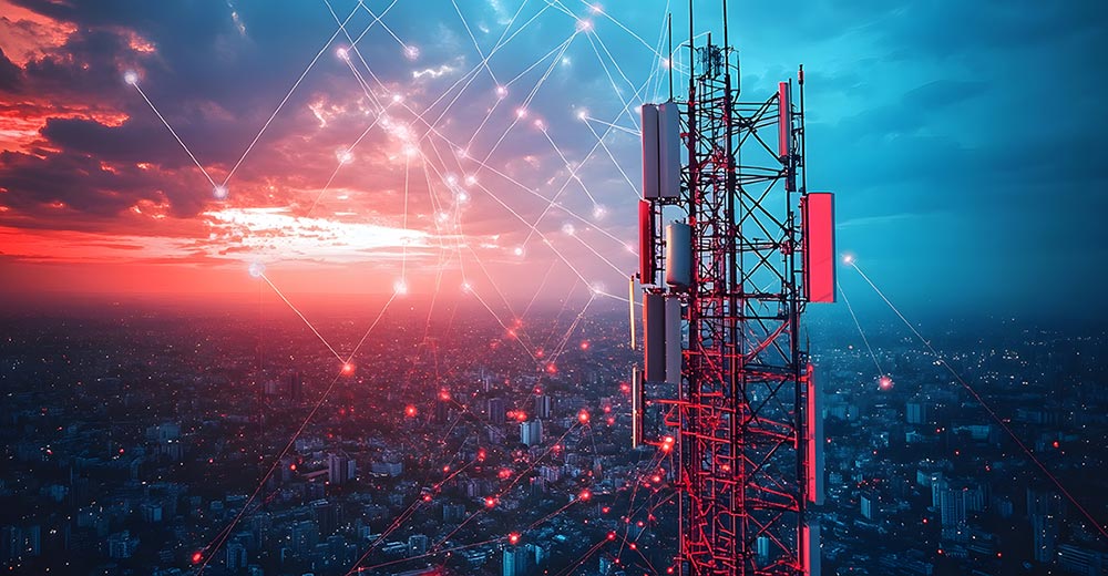 5G base station receiver on a telecommunication tower with network connections